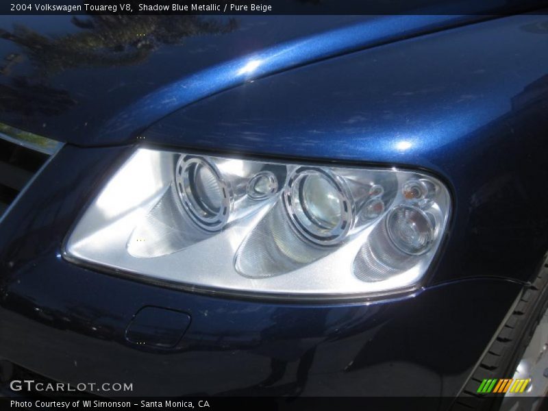 Shadow Blue Metallic / Pure Beige 2004 Volkswagen Touareg V8
