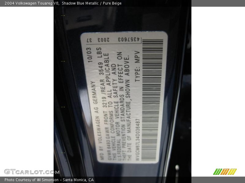Shadow Blue Metallic / Pure Beige 2004 Volkswagen Touareg V8