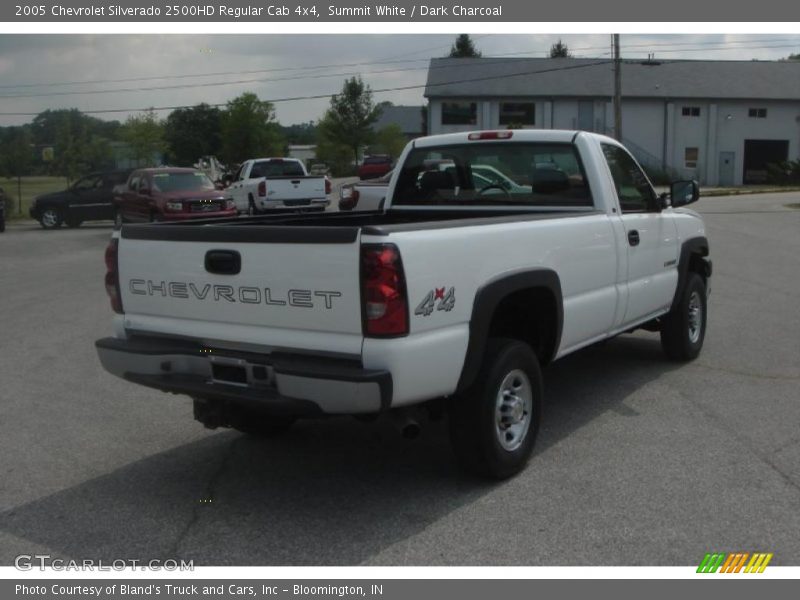 Summit White / Dark Charcoal 2005 Chevrolet Silverado 2500HD Regular Cab 4x4