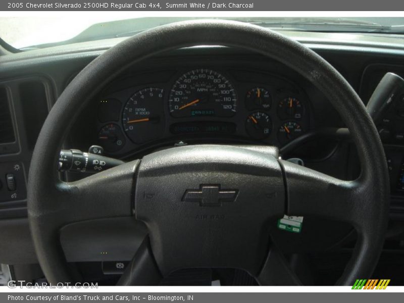 Summit White / Dark Charcoal 2005 Chevrolet Silverado 2500HD Regular Cab 4x4