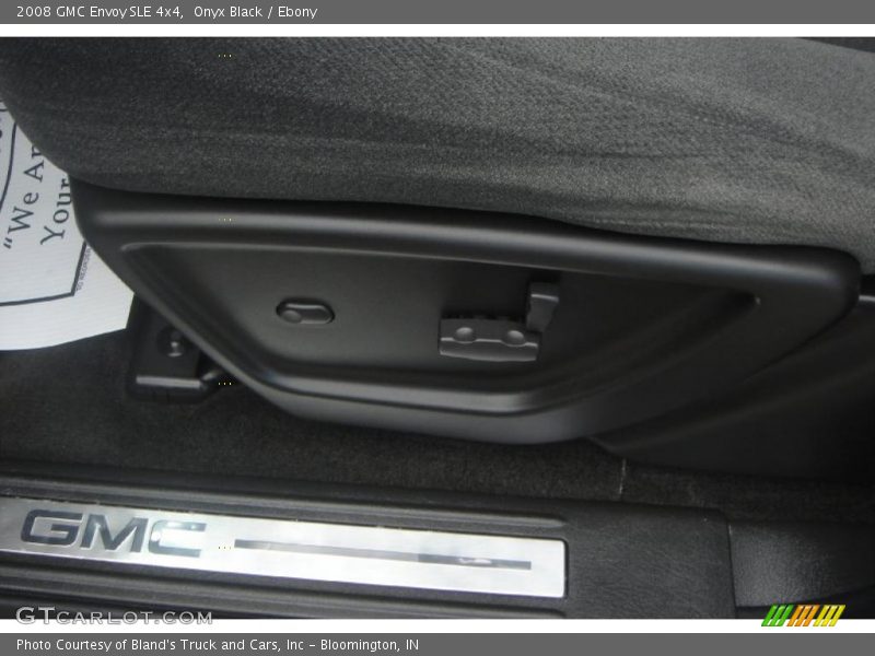 Onyx Black / Ebony 2008 GMC Envoy SLE 4x4