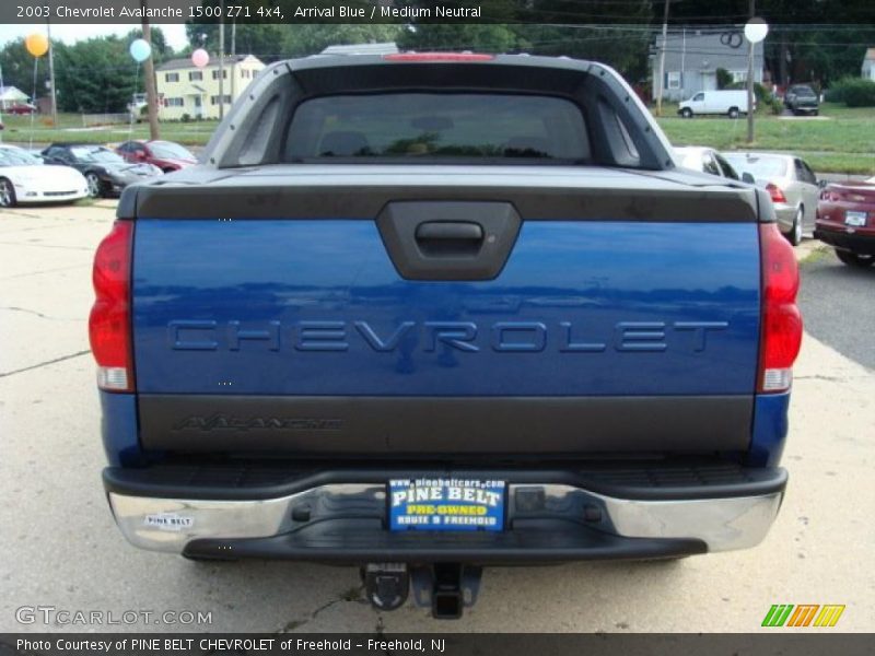 Arrival Blue / Medium Neutral 2003 Chevrolet Avalanche 1500 Z71 4x4