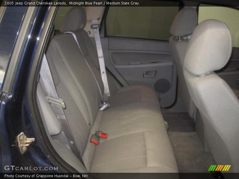 Midnight Blue Pearl / Medium Slate Gray 2005 Jeep Grand Cherokee Laredo