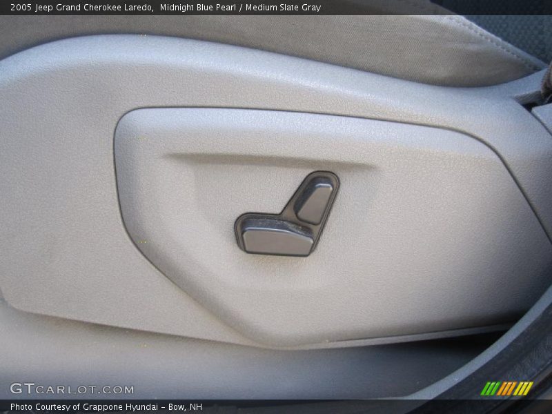 Midnight Blue Pearl / Medium Slate Gray 2005 Jeep Grand Cherokee Laredo
