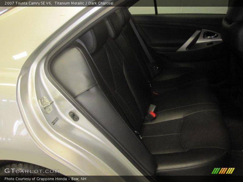 Titanium Metallic / Dark Charcoal 2007 Toyota Camry SE V6