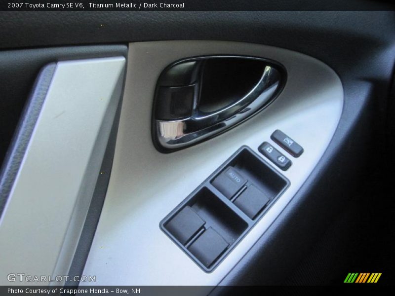 Titanium Metallic / Dark Charcoal 2007 Toyota Camry SE V6