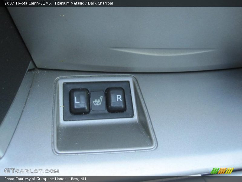 Titanium Metallic / Dark Charcoal 2007 Toyota Camry SE V6