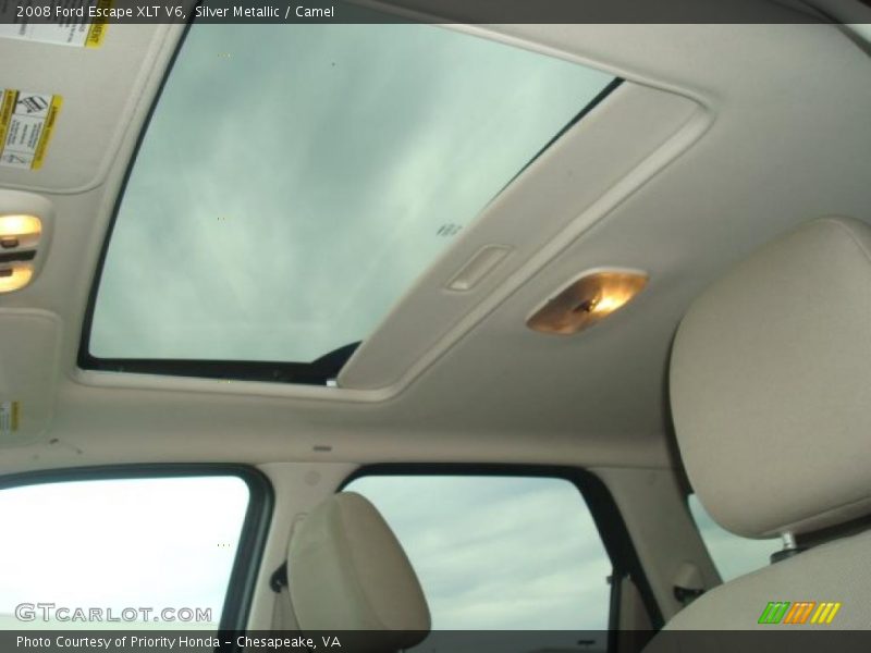 Silver Metallic / Camel 2008 Ford Escape XLT V6
