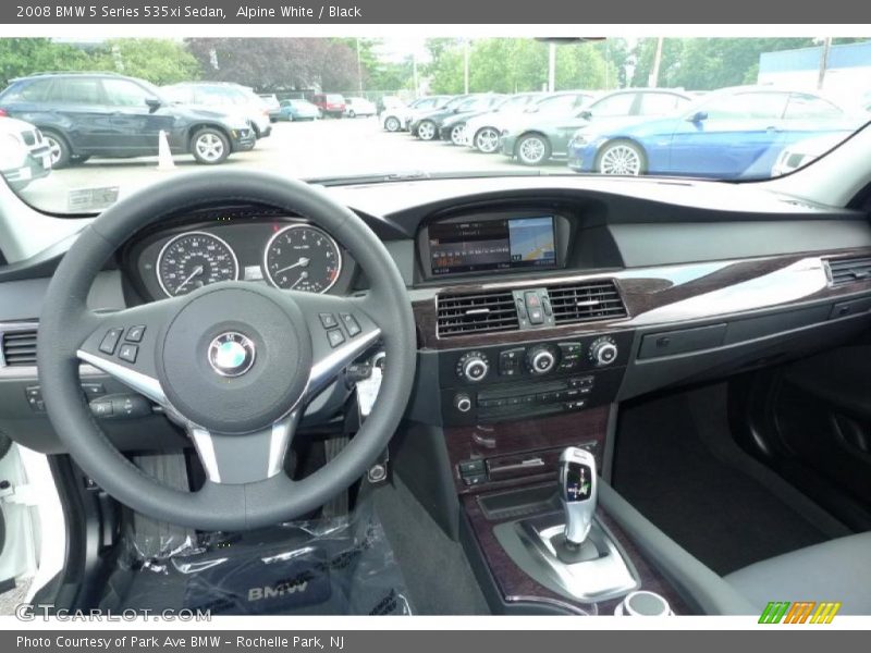 Alpine White / Black 2008 BMW 5 Series 535xi Sedan