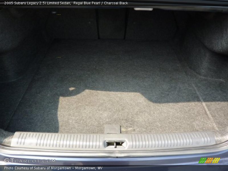 Regal Blue Pearl / Charcoal Black 2005 Subaru Legacy 2.5i Limited Sedan