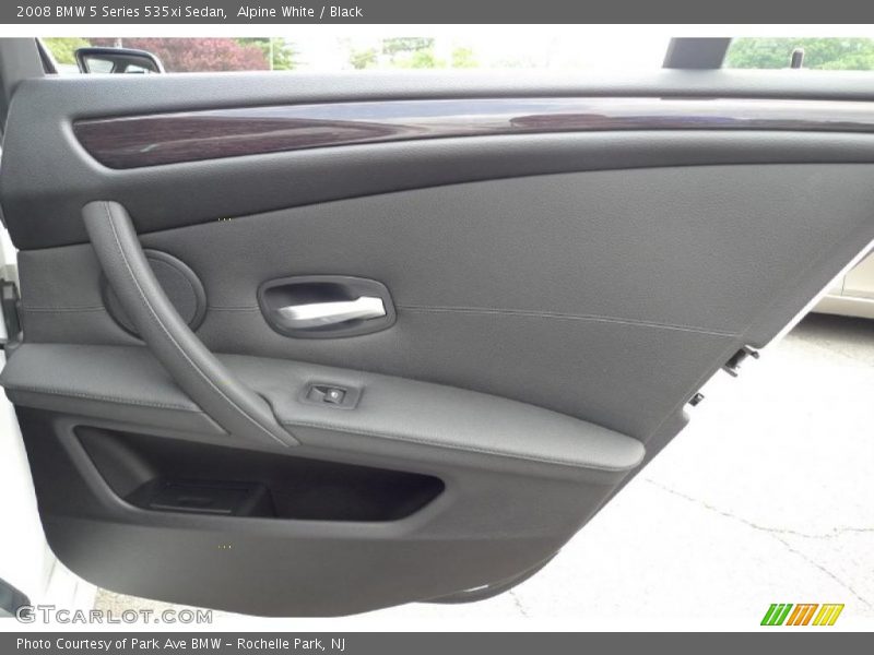 Alpine White / Black 2008 BMW 5 Series 535xi Sedan