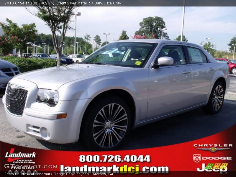 Bright Silver Metallic / Dark Slate Gray 2010 Chrysler 300 300S V6