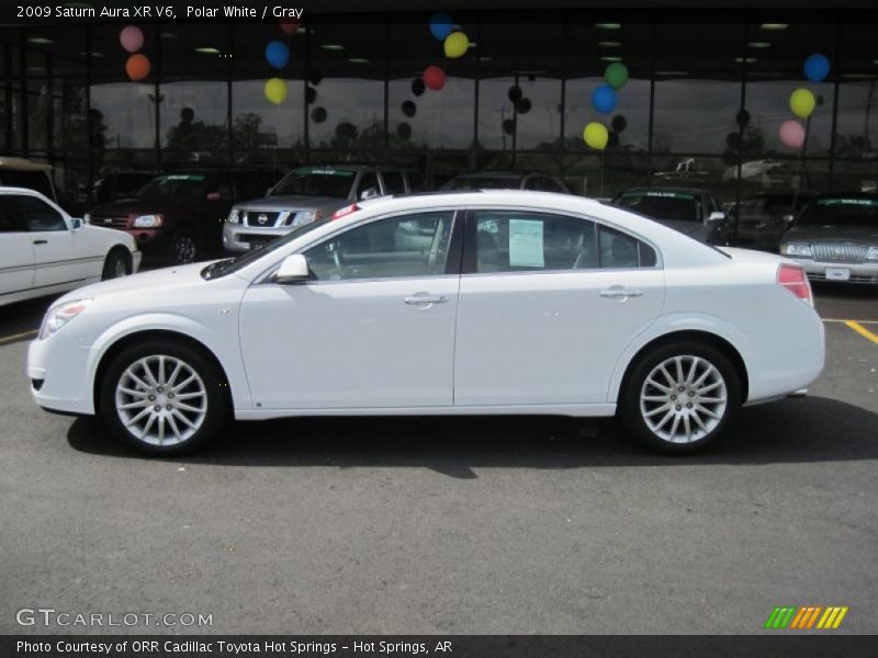 Polar White / Gray 2009 Saturn Aura XR V6