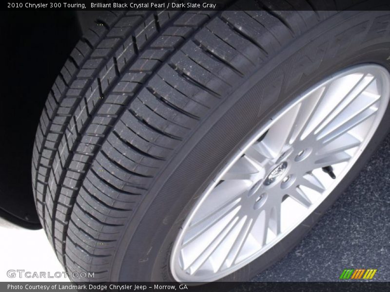 Brilliant Black Crystal Pearl / Dark Slate Gray 2010 Chrysler 300 Touring