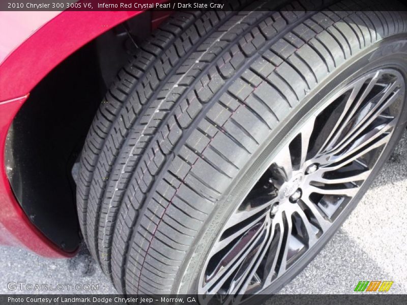 Inferno Red Crystal Pearl / Dark Slate Gray 2010 Chrysler 300 300S V6