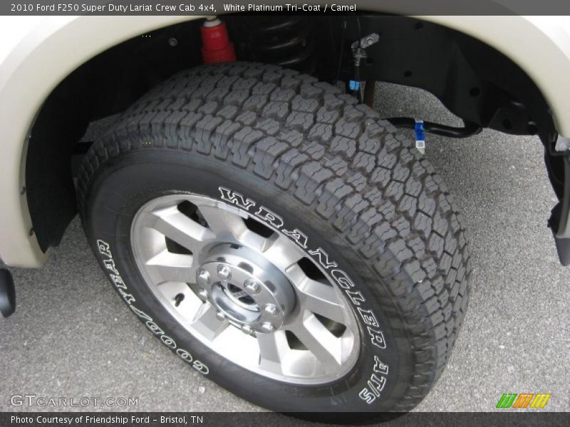 White Platinum Tri-Coat / Camel 2010 Ford F250 Super Duty Lariat Crew Cab 4x4