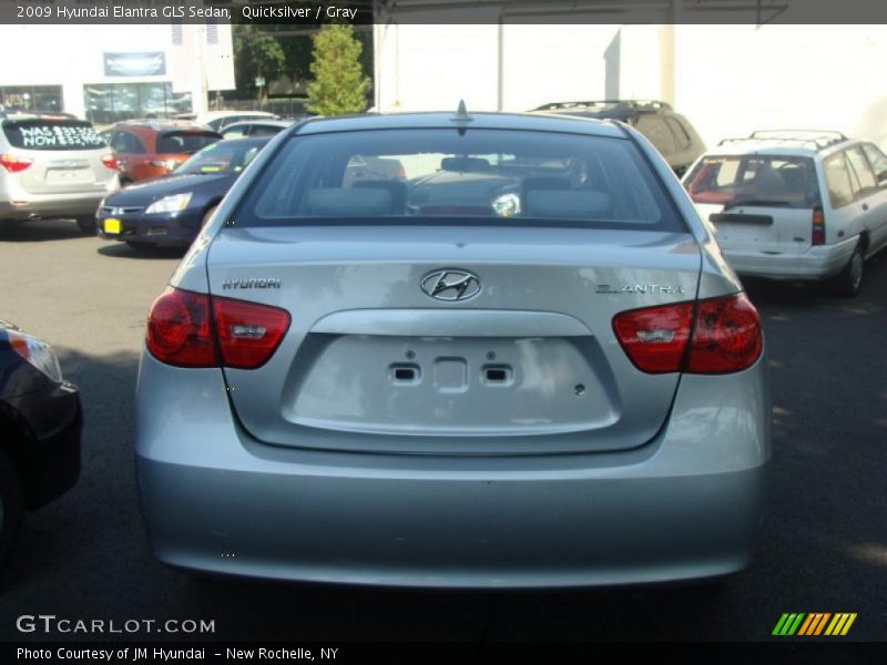 Quicksilver / Gray 2009 Hyundai Elantra GLS Sedan