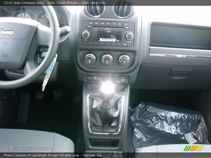 Optic Green Metallic / Dark Slate Gray 2010 Jeep Compass Sport