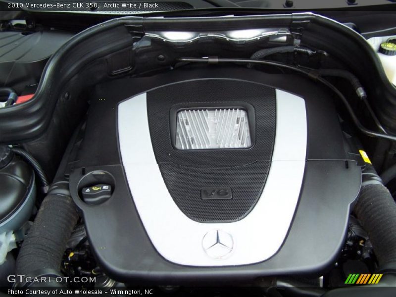 Arctic White / Black 2010 Mercedes-Benz GLK 350