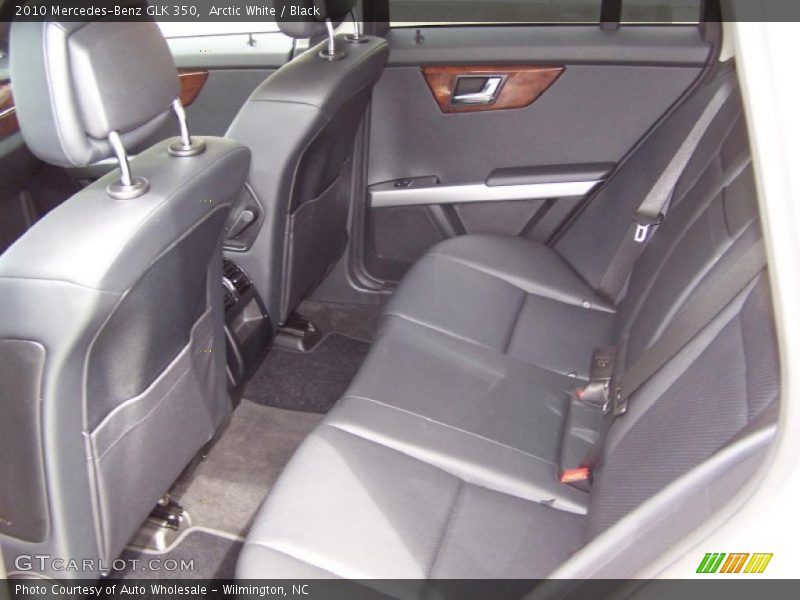 Arctic White / Black 2010 Mercedes-Benz GLK 350