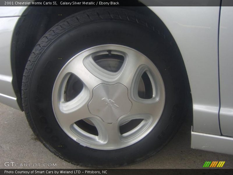 Galaxy Silver Metallic / Ebony Black 2001 Chevrolet Monte Carlo SS