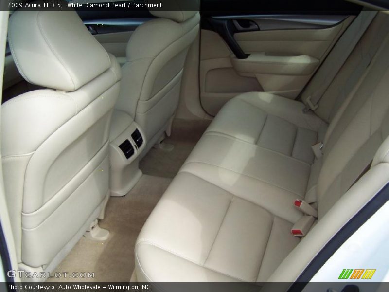 White Diamond Pearl / Parchment 2009 Acura TL 3.5