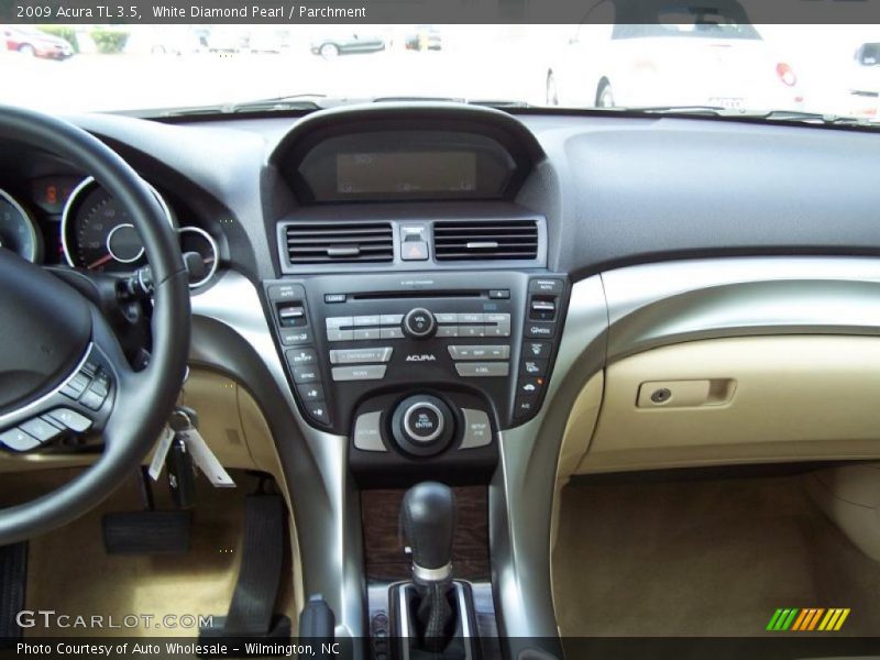 White Diamond Pearl / Parchment 2009 Acura TL 3.5