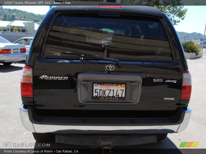 Black / Oak 1999 Toyota 4Runner SR5 4x4