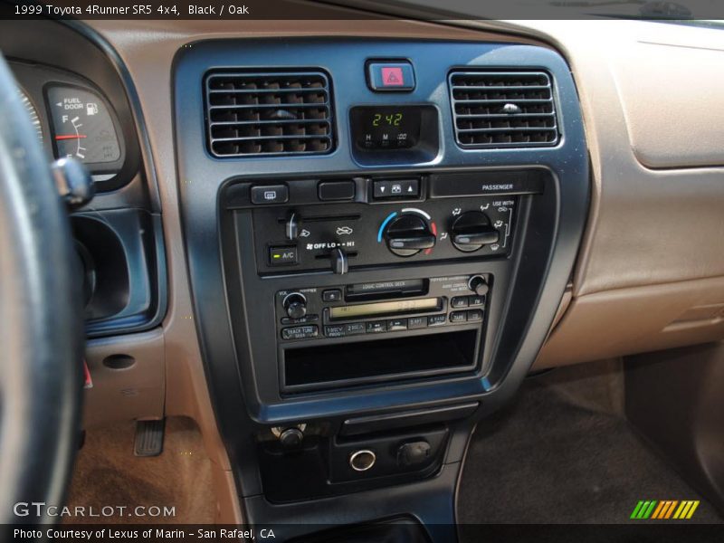 Black / Oak 1999 Toyota 4Runner SR5 4x4