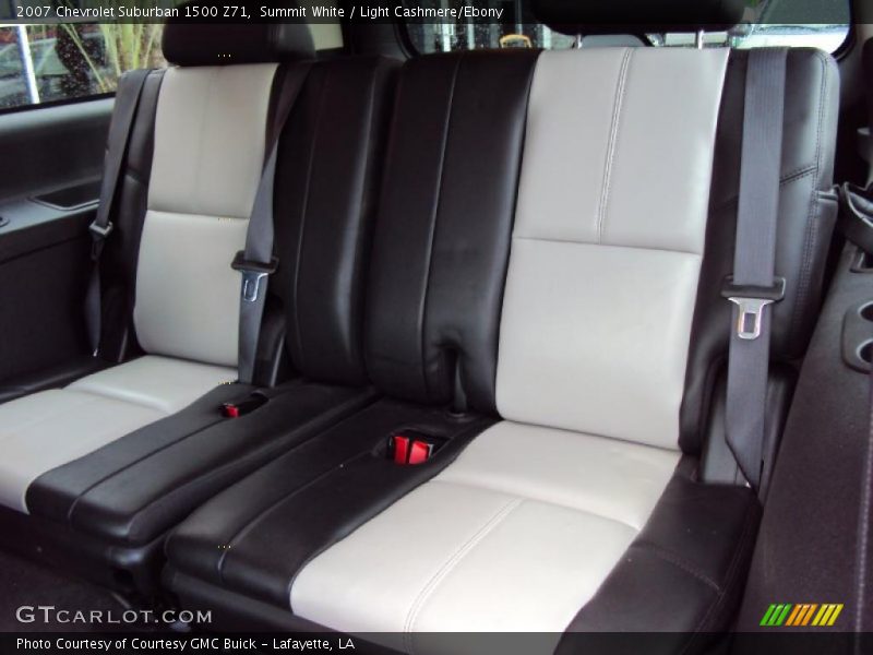 Summit White / Light Cashmere/Ebony 2007 Chevrolet Suburban 1500 Z71