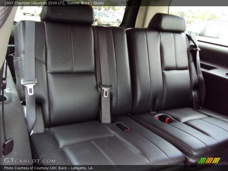 Summit White / Ebony 2007 Chevrolet Suburban 1500 LTZ