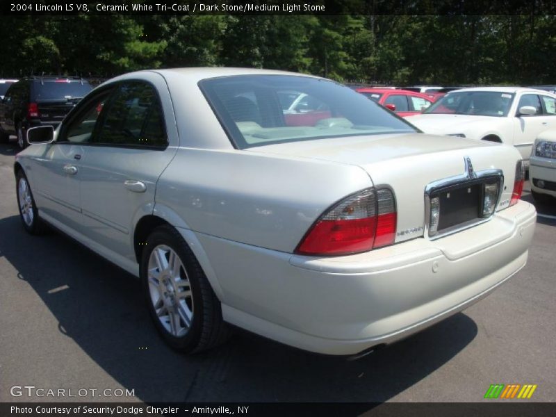 Ceramic White Tri-Coat / Dark Stone/Medium Light Stone 2004 Lincoln LS V8