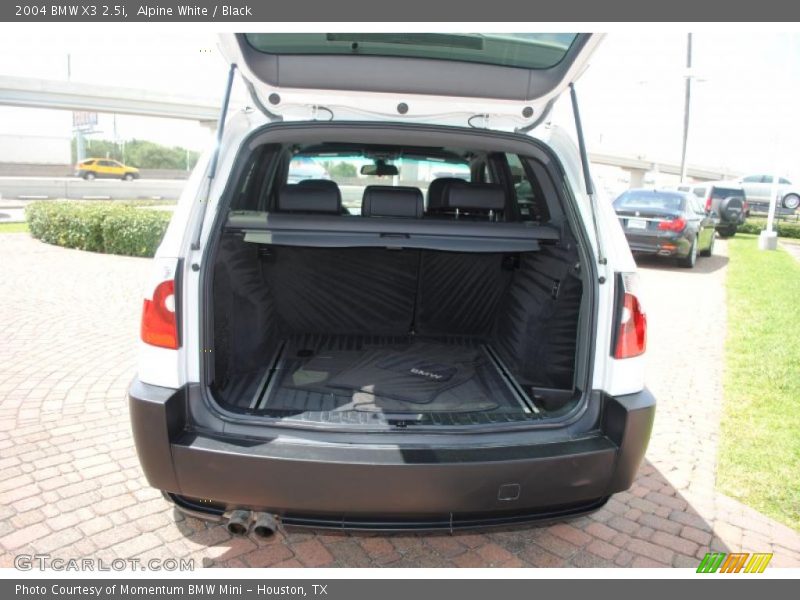 Alpine White / Black 2004 BMW X3 2.5i
