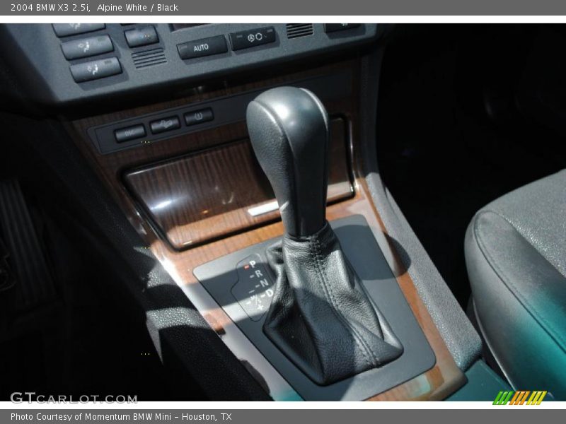 Alpine White / Black 2004 BMW X3 2.5i