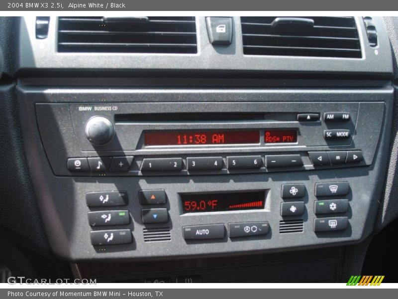 Alpine White / Black 2004 BMW X3 2.5i