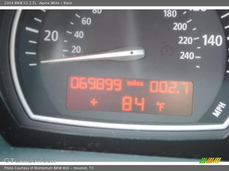 Alpine White / Black 2004 BMW X3 2.5i
