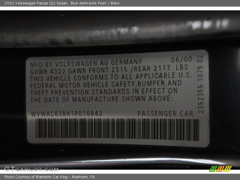 Blue Anthracite Pearl / Black 2001 Volkswagen Passat GLS Sedan