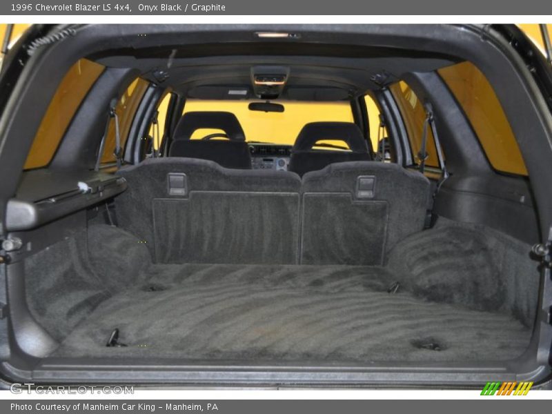 Onyx Black / Graphite 1996 Chevrolet Blazer LS 4x4