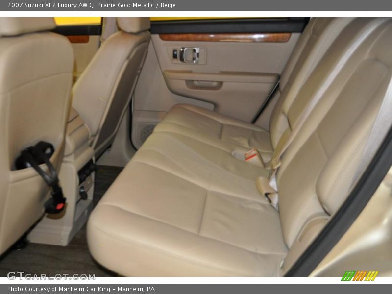 Prairie Gold Metallic / Beige 2007 Suzuki XL7 Luxury AWD