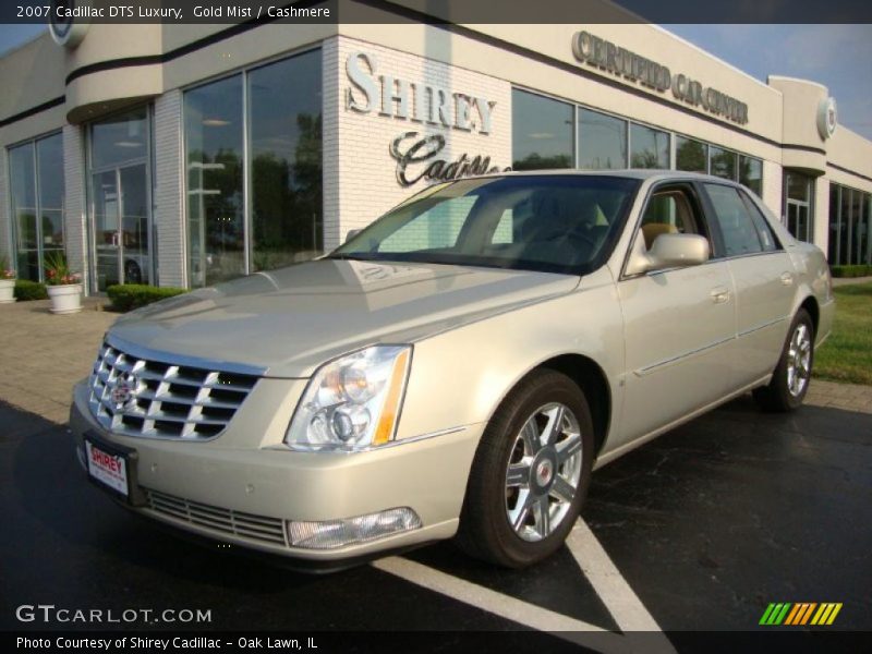 Gold Mist / Cashmere 2007 Cadillac DTS Luxury