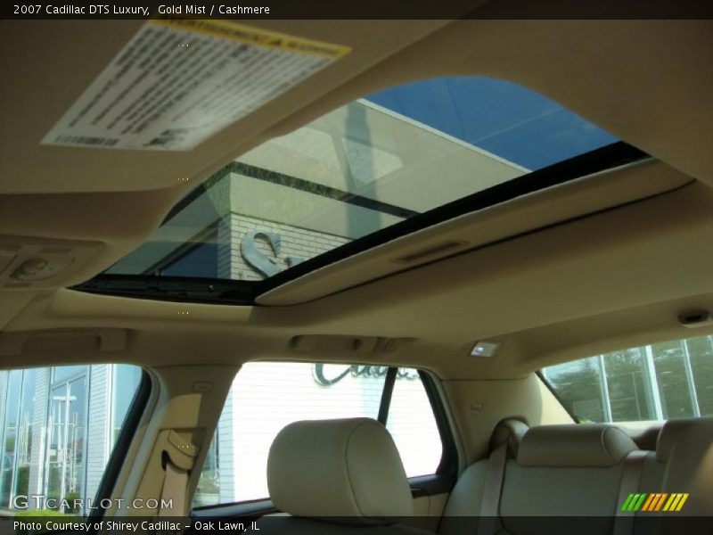 Gold Mist / Cashmere 2007 Cadillac DTS Luxury