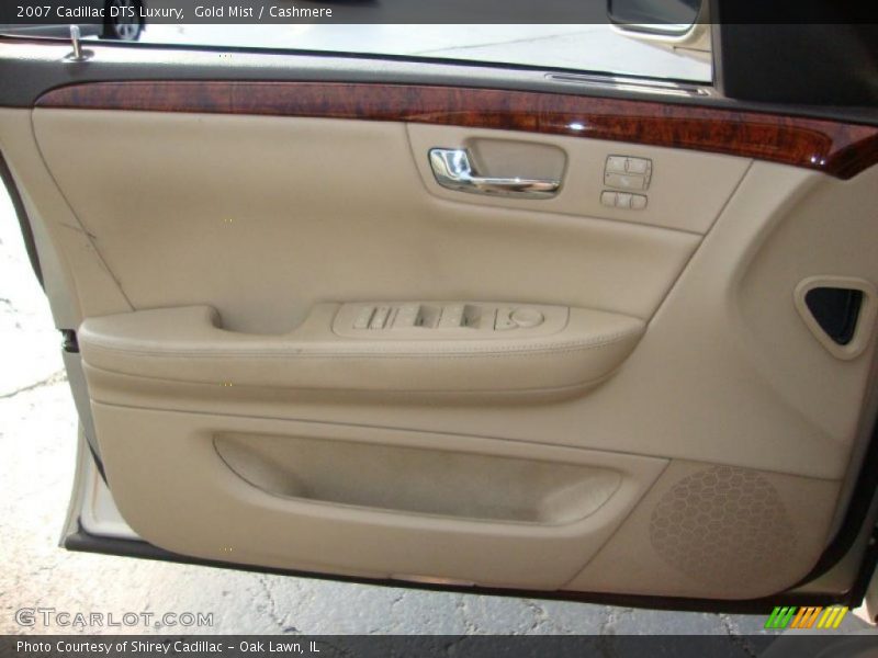 Gold Mist / Cashmere 2007 Cadillac DTS Luxury