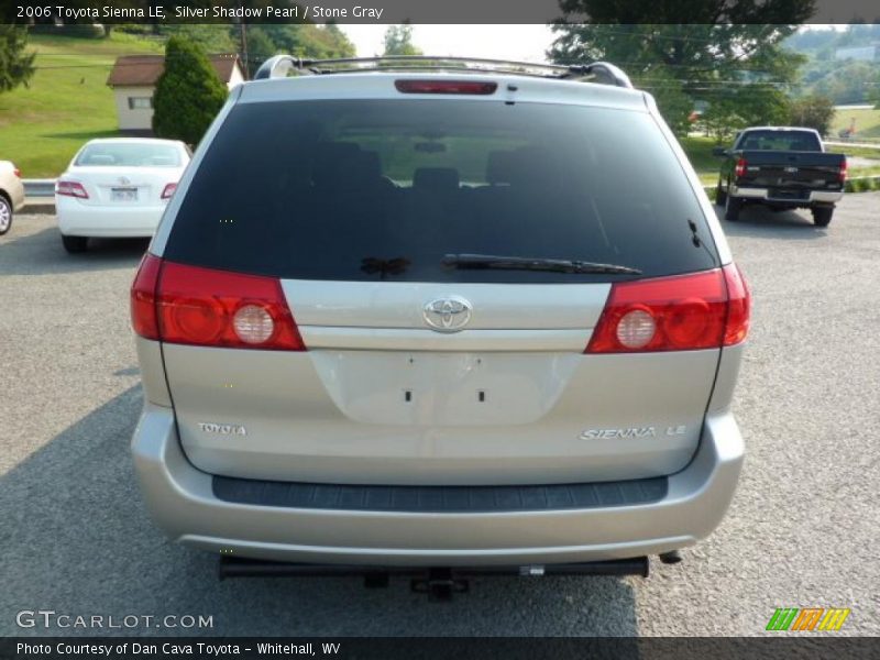 Silver Shadow Pearl / Stone Gray 2006 Toyota Sienna LE