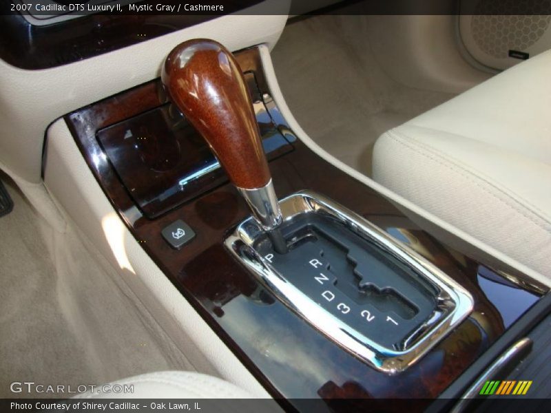 Mystic Gray / Cashmere 2007 Cadillac DTS Luxury II