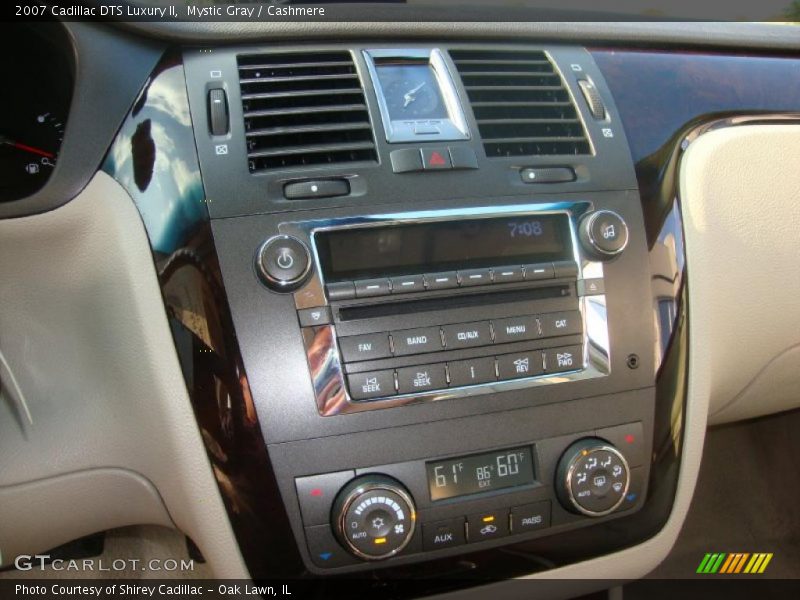 Mystic Gray / Cashmere 2007 Cadillac DTS Luxury II