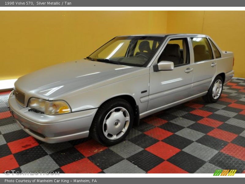 Silver Metallic / Tan 1998 Volvo S70