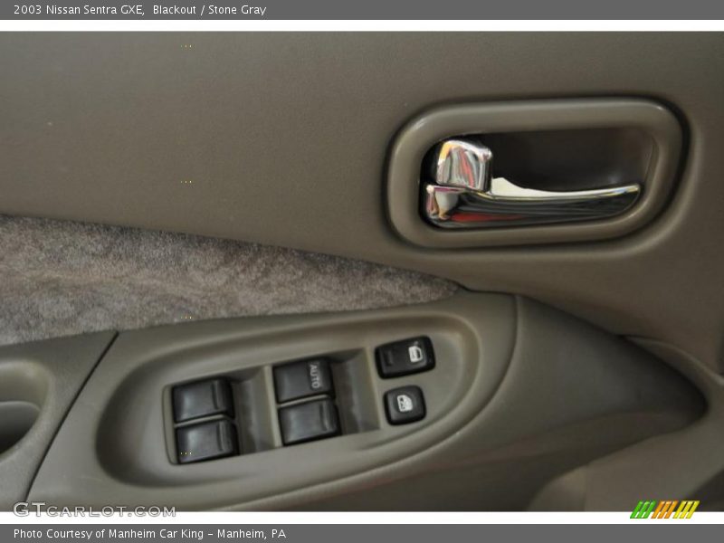 Blackout / Stone Gray 2003 Nissan Sentra GXE