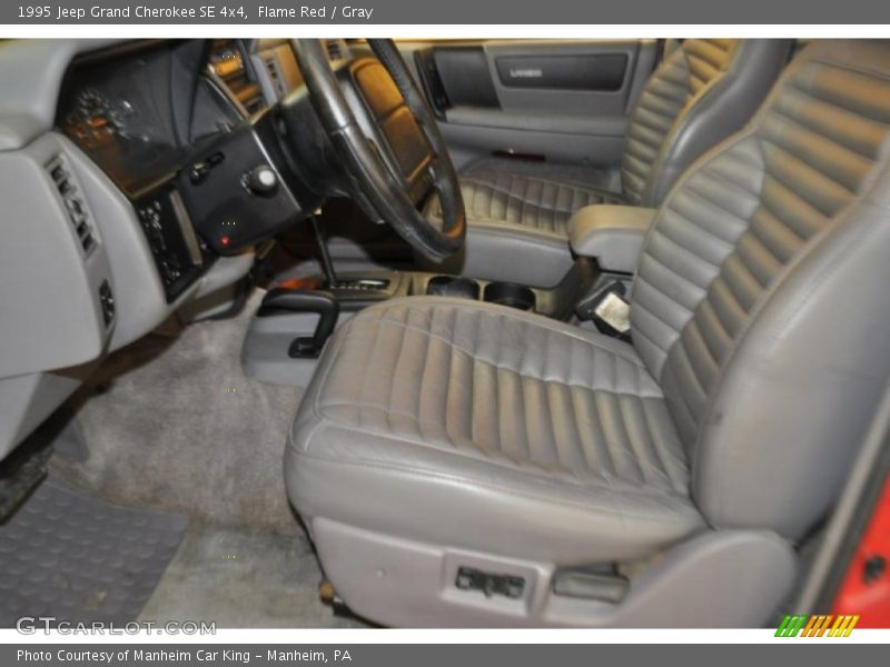 Flame Red / Gray 1995 Jeep Grand Cherokee SE 4x4