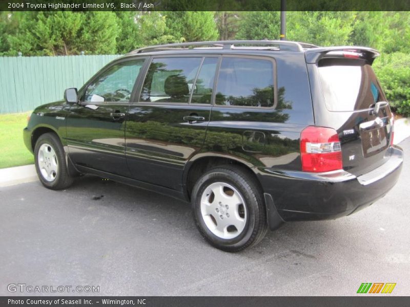 Black / Ash 2004 Toyota Highlander Limited V6