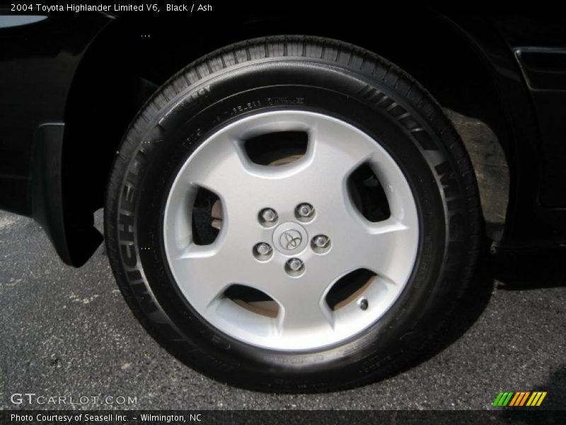 Black / Ash 2004 Toyota Highlander Limited V6